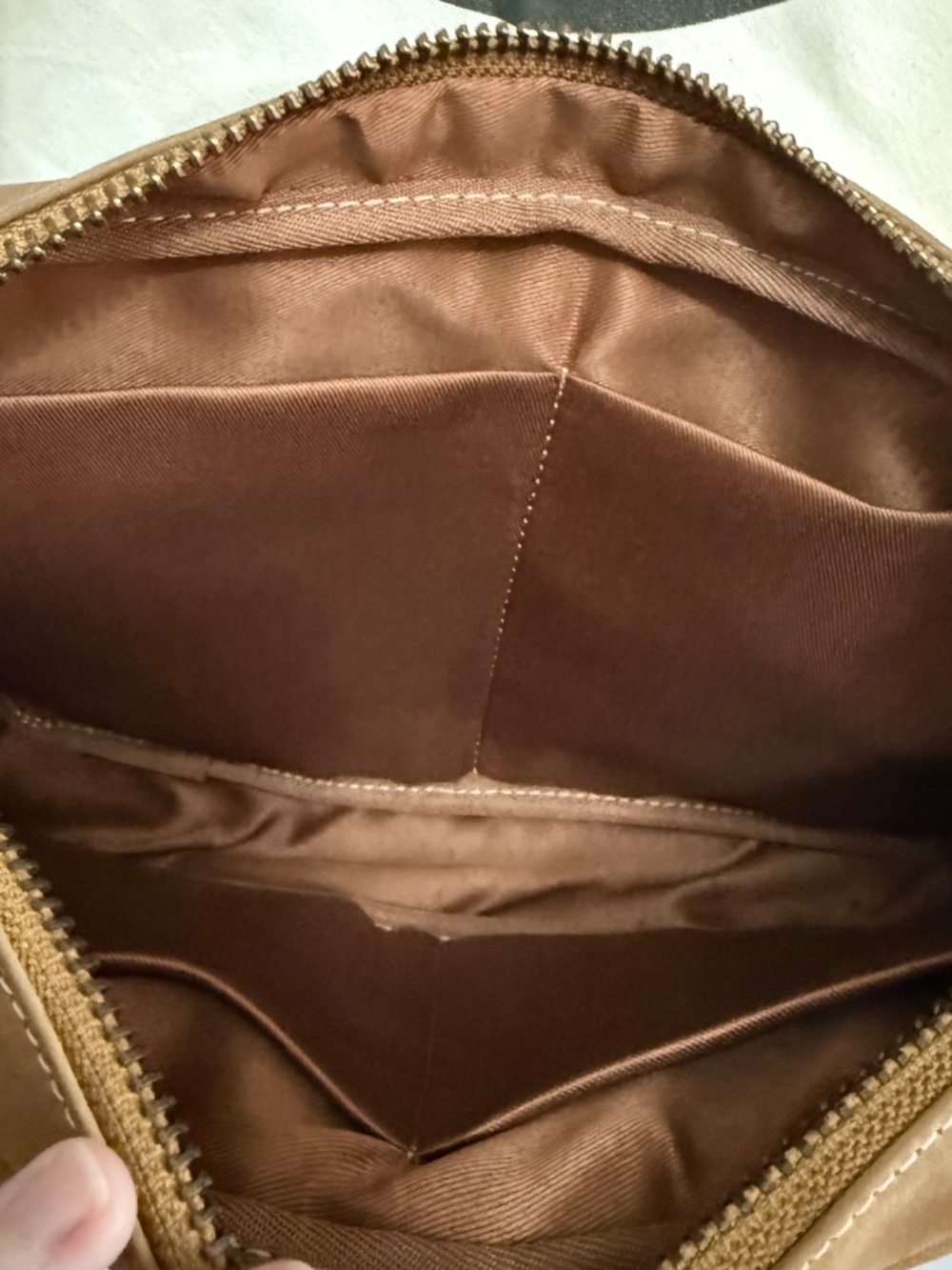 Lorton and Horn Porto Bag - Picture 3 of 5